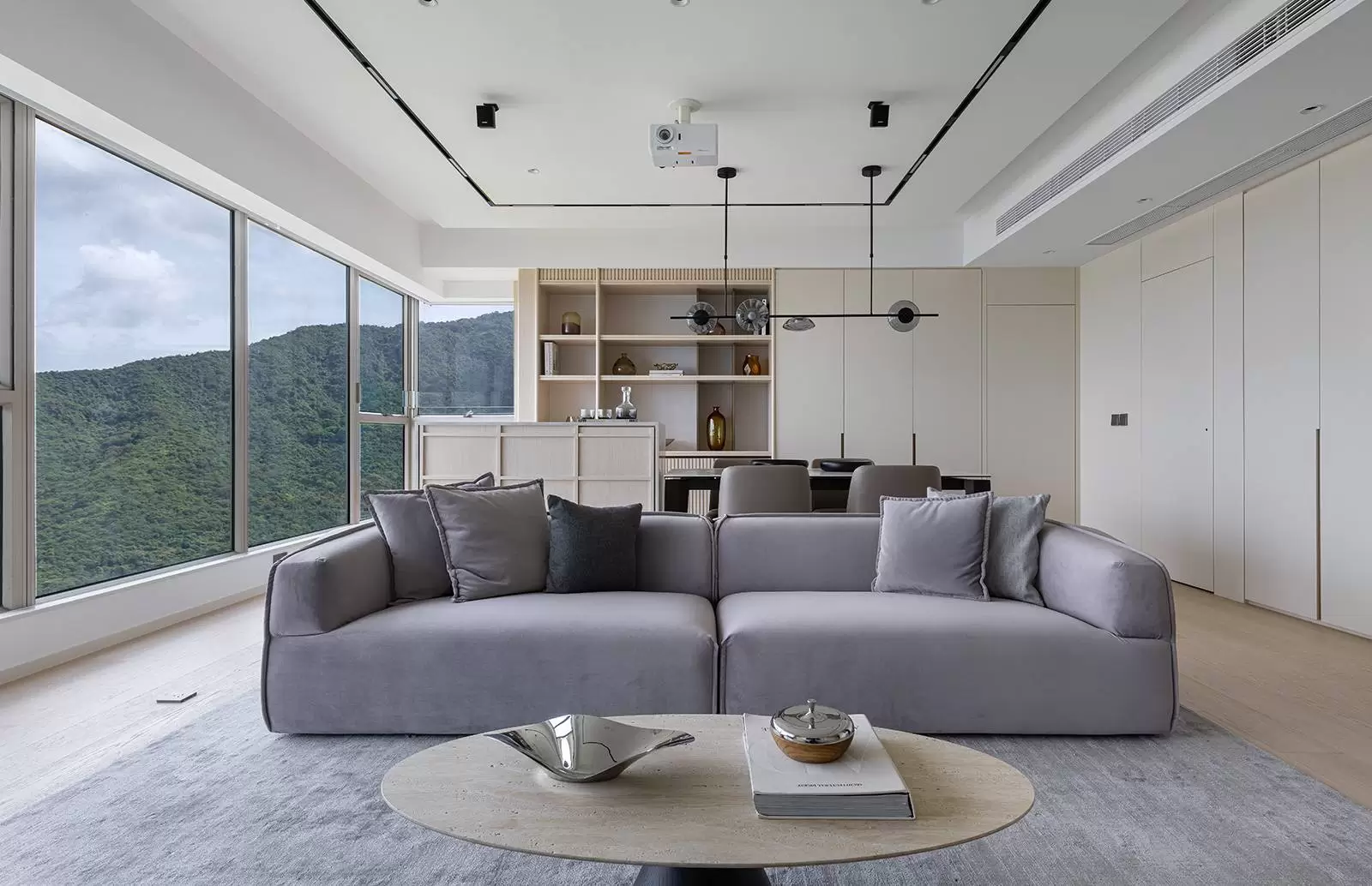 Lake Silver | Interior design showcase